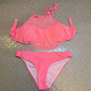 Pink Bikini with ruched bottom EUC Size M